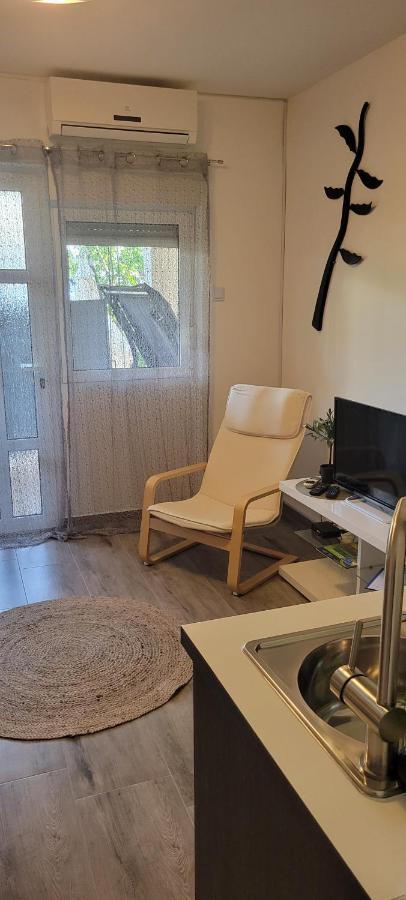 Apartmani Sonia Нивице Экстерьер фото